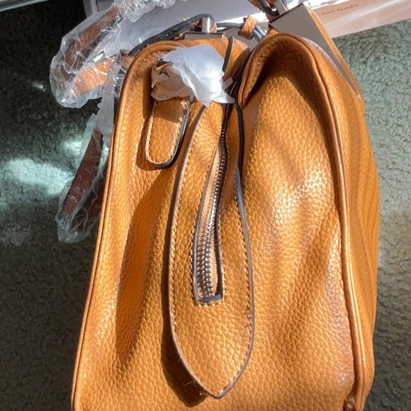 Women’s  large Crossbody handbag - Picture 12 of 13